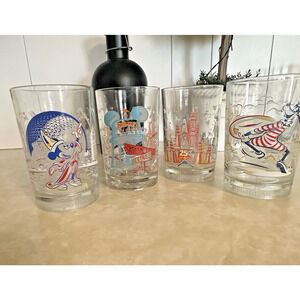 COLLECTIBLE McDONALDS 25th ANNIVERSARY WALT DISNEY WORLD GLASSES - SET‎ OF 4
